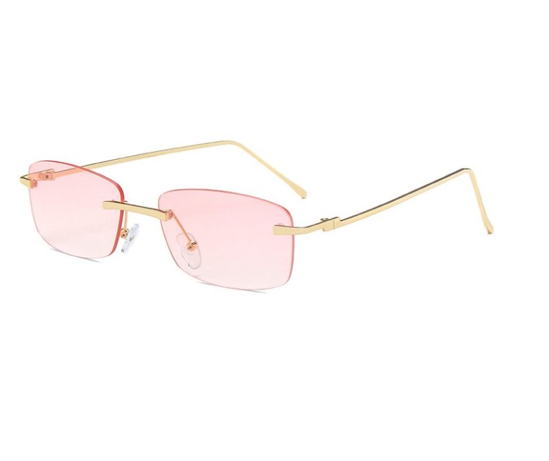 Designer roze zonnebril