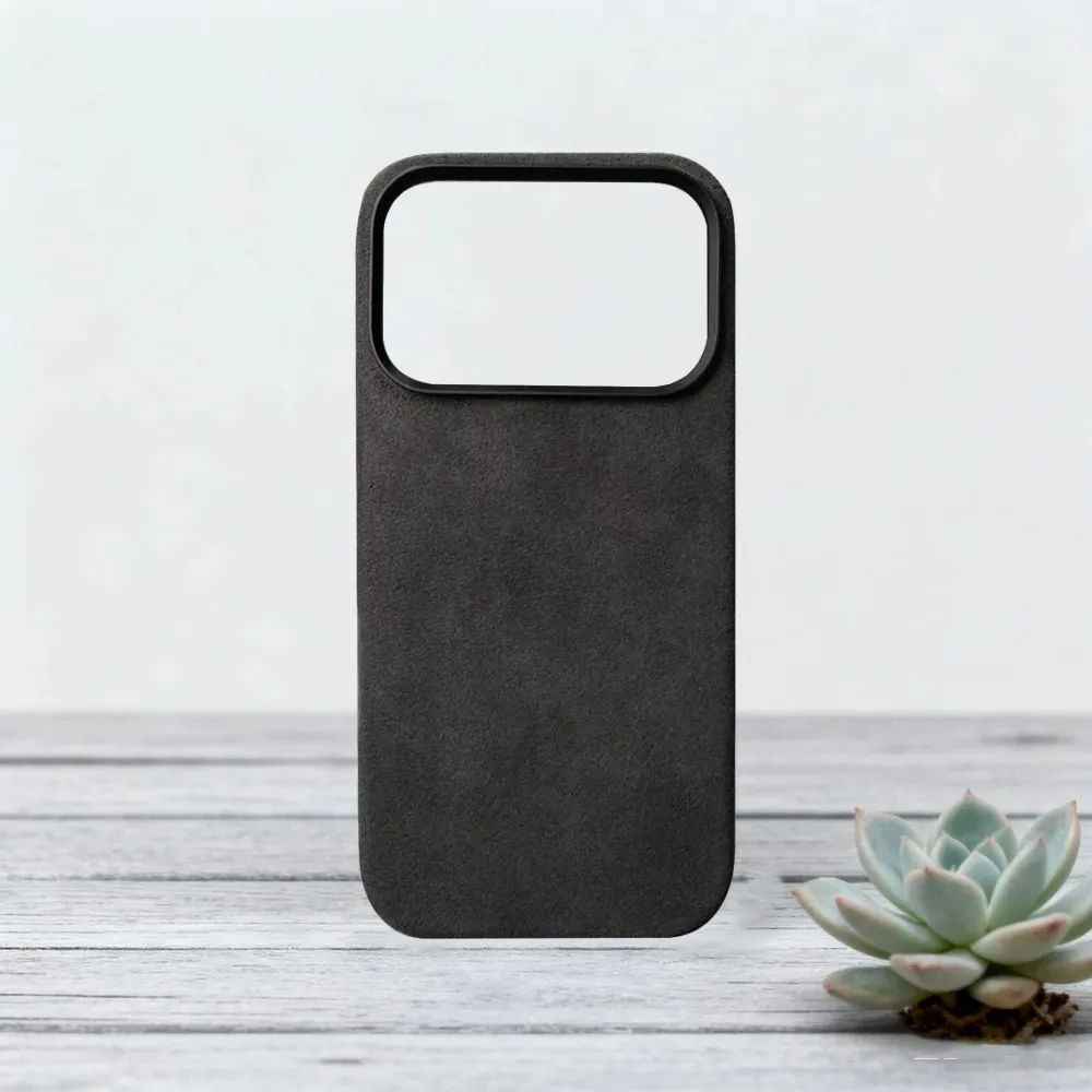 BUGOLINI Alcan-X - Magnetic Alcantara Case Cover Suitable for iPhone 17 Pro Max - 9002 Alcantara Italy - Black - Image 7